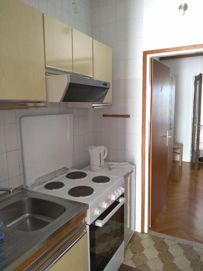 Apartments Vrsalovic Бол Экстерьер фото