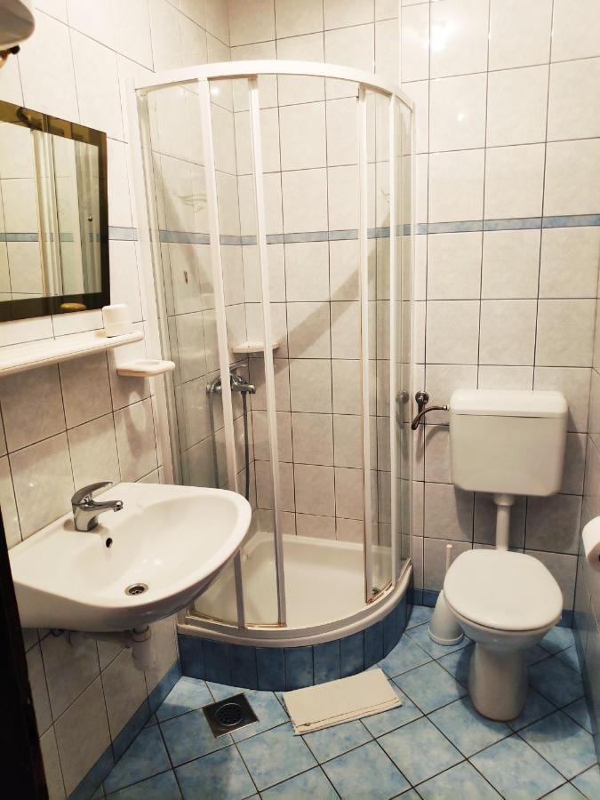 Apartments Vrsalovic Бол Экстерьер фото